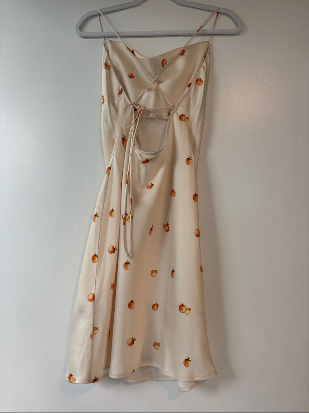 NWT NA-KD Orange Print Cream Slip Dress Size 40 fits like 6 - Picture 6 of 15